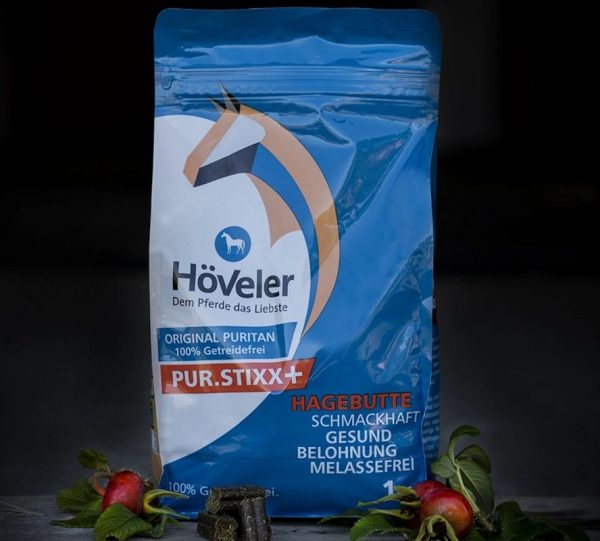 HÖVELER | 採用高品質原料：亞麻子、蘋果渣、菊苣，不僅具有獎勵效果還可以兼具消化的促進，使馬匹保持於健康狀態。 趕緊入手，讓馬匹保有快樂與健康的小零食。