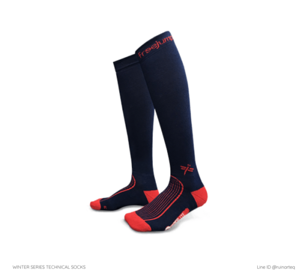 Freejump | <span style="font-weight: 400">冬季專用，藉助全新的Freejump技術冬季系列長襪，讓您的雙腳保持更溫暖。</span>