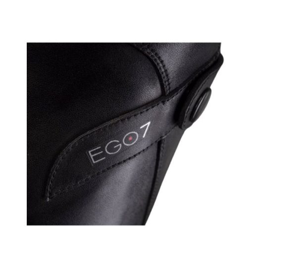 Ego7 | <a href="https://shop.ruinartlin.com/horse-gear-size/">尺寸建議表</a> 全粒皮，舒適且優雅，E-tex材料保護，雙層鞋墊，穩定的橡膠外底，堅固的YKK拉鍊，輕盈靈活設計。